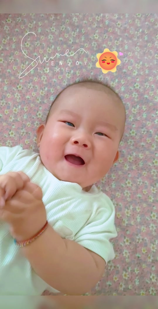 迪迦奥特曼婴儿(迪迦奥特曼婴儿图片)