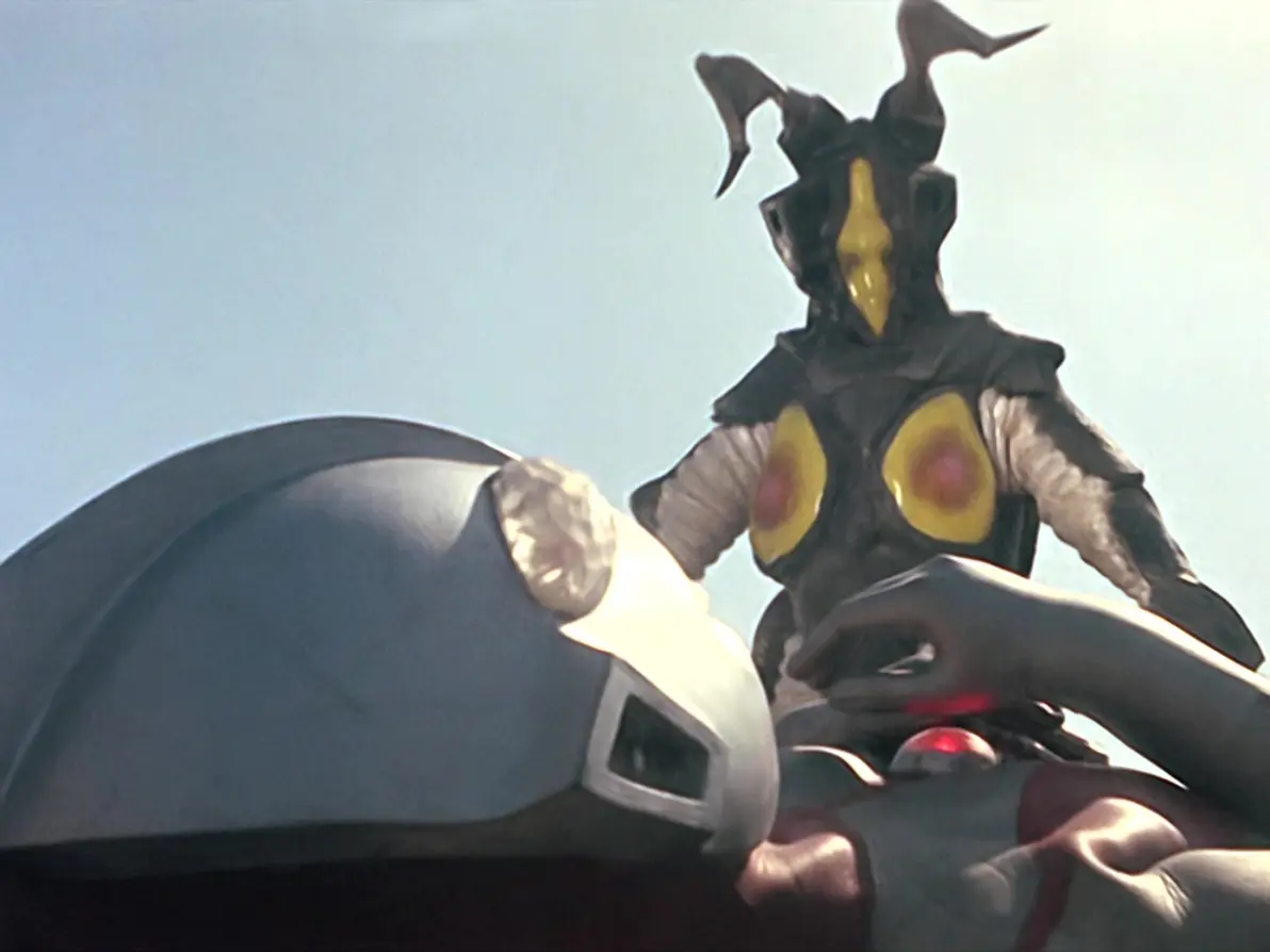 奥特曼2代双打无敌版(奥特曼大战2无敌版小游戏)