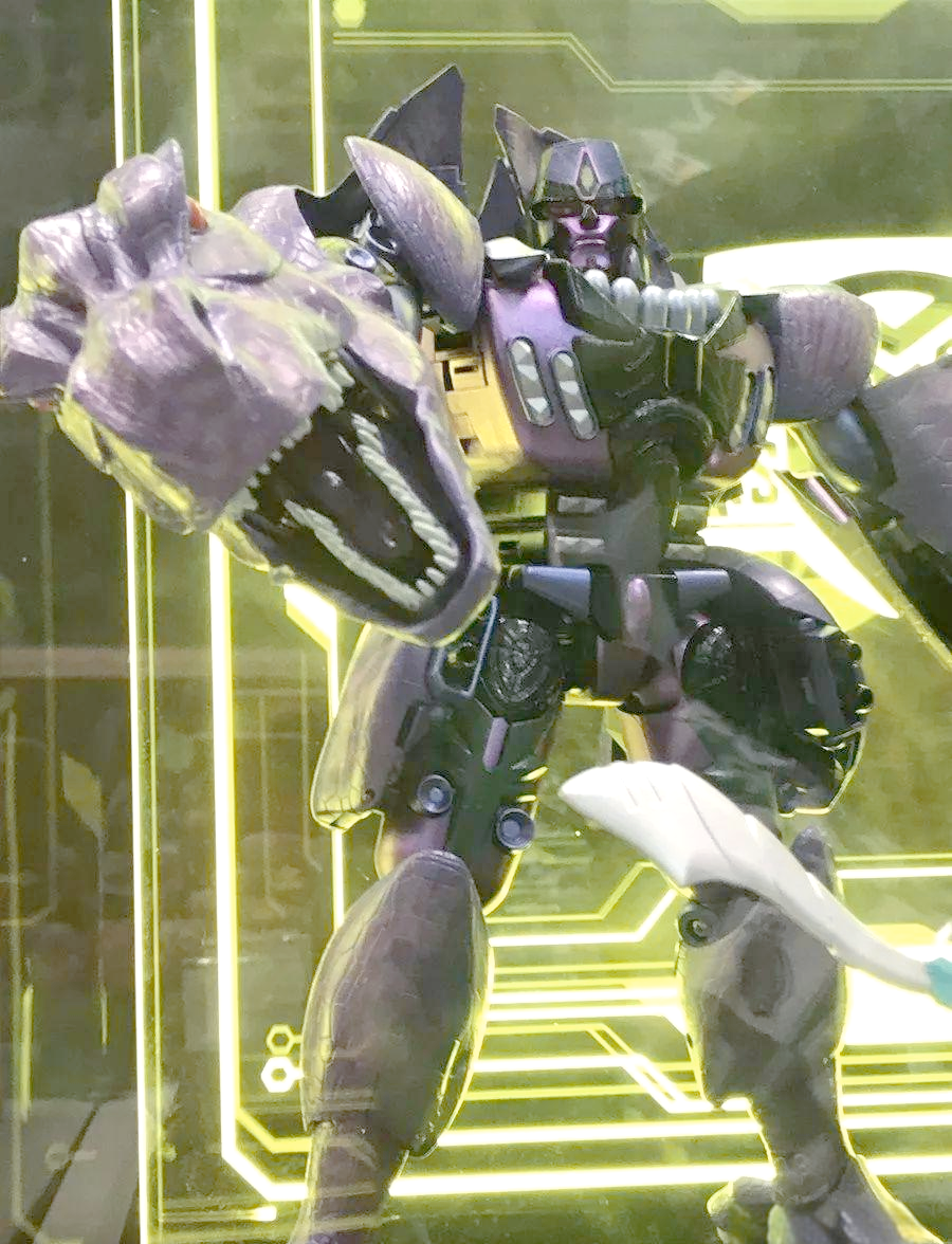 lol机器人变形金刚(机器人变形金刚机器人视频)