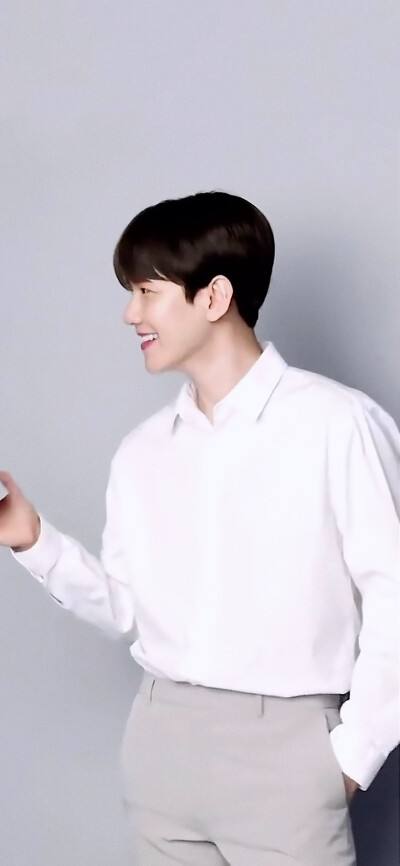 exo助理伯贤攻略(伯贤加入超级男团exo怎么办)