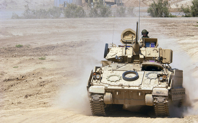 和平铁钢战车(和平钢铁战车游戏视频)